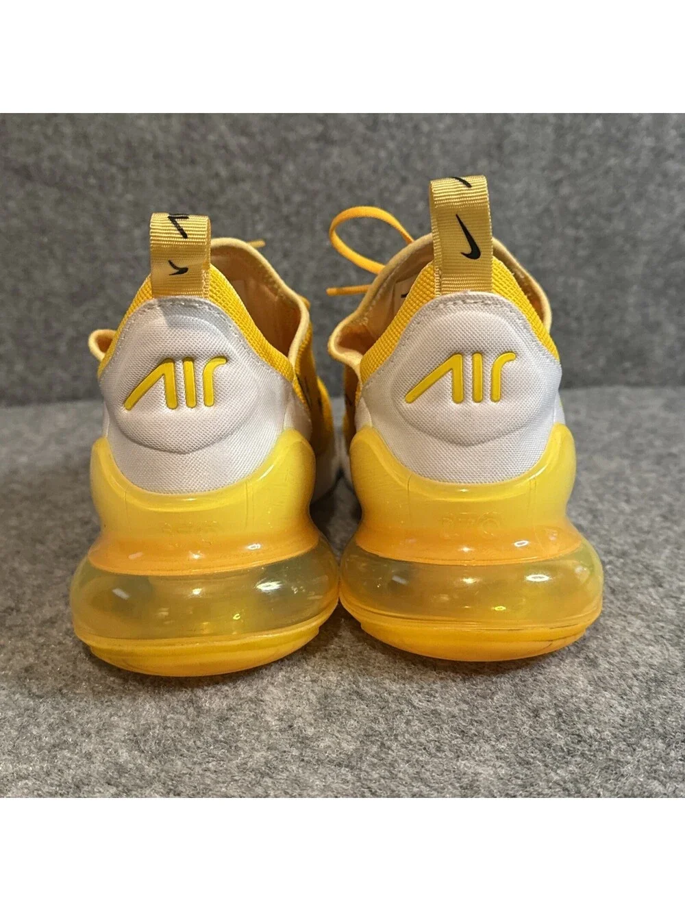 CLEAN Nike size 10 Womens - Air Max 270 'University Gold' Yellow (CK1675-700)